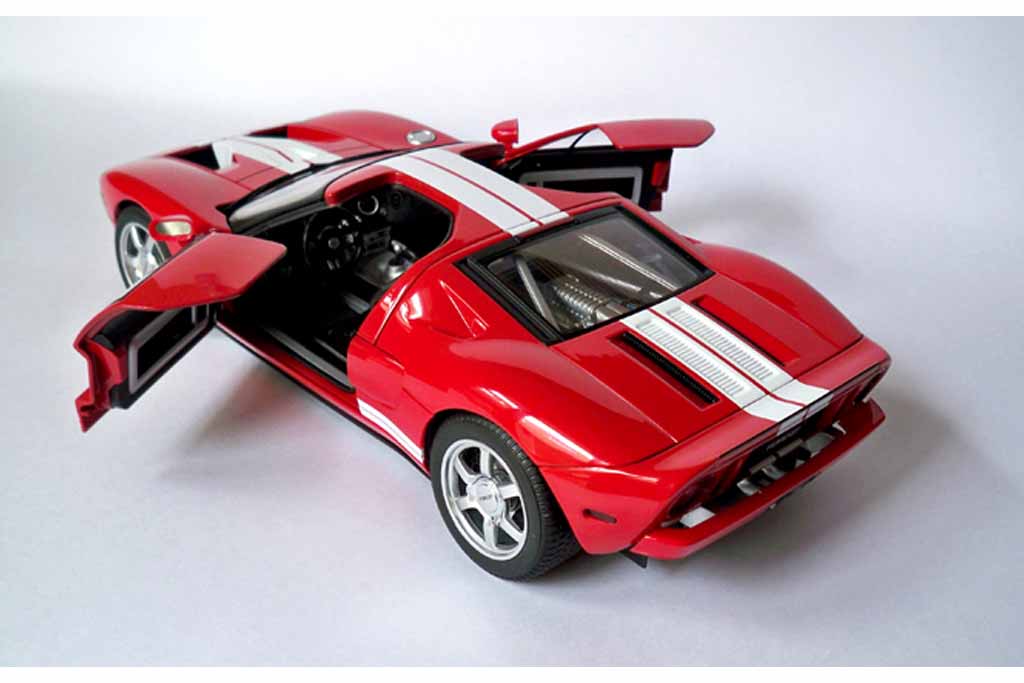 Ford GT 2010 (3)